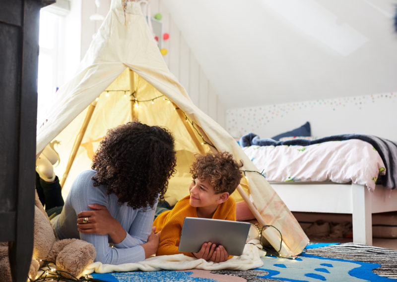 7 Reading Tips for Wiggly Kids