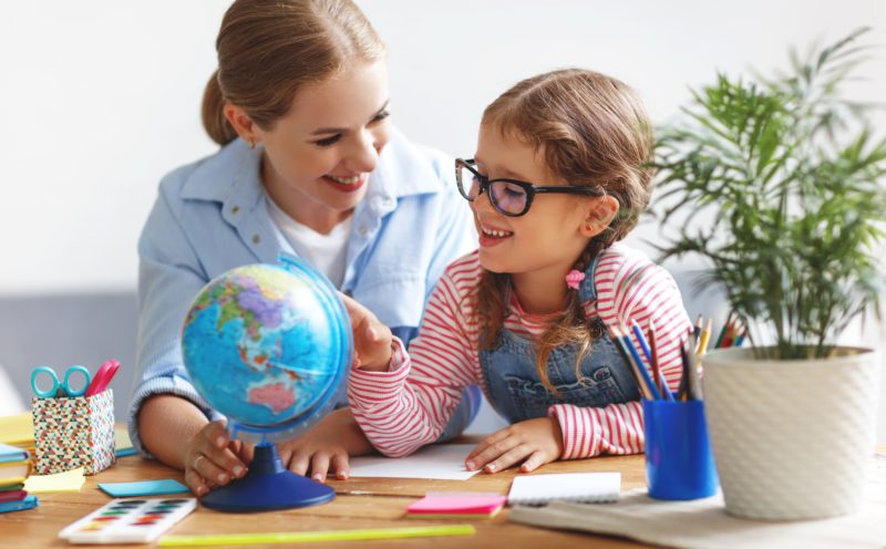Explore the World With Your Kid From Home